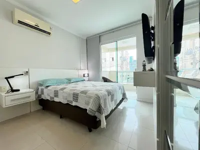 A planta de B931 Apto 3 quartos p/ 7 pessoas em Bombinhas SC