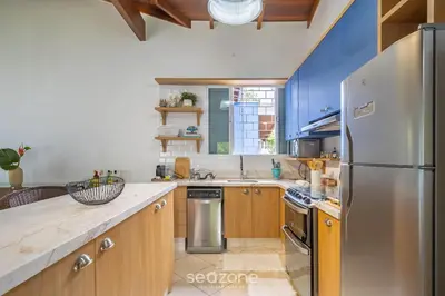 A cozinha ou kitchenette de Casa 4Q c/ churrasq. 100m da praia JAT0355