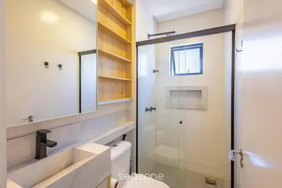 Uma casa de banho em Apto moderno a 800m da praia Itapema JZZ702
