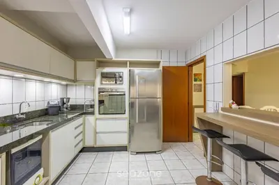 A planta de Apto 3Q c/ churrasq. 50m da praia Itapema EPO001