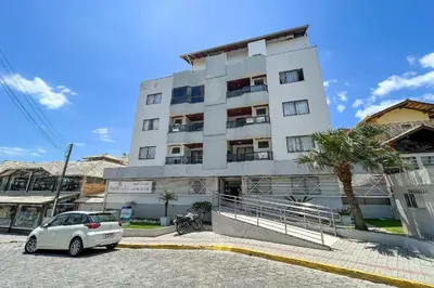 A planta de 300 - Apto com 02 dormitórios 100m praia de Bombas