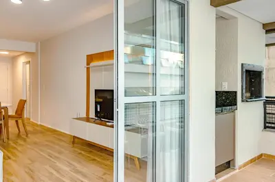 A cozinha ou kitchenette de Vista Mar na R.303 em Itapema, Garagem&Wifi HU1718
