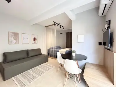 A planta de 001 - Apto monoambiente em residencial com piscina na praia de Bombas