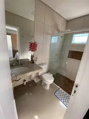 Uma casa de banho em Casa com Piscina aquecida em Balneário Camboriú