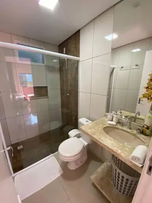 Uma casa de banho em Casa com Piscina aquecida em Balneário Camboriú