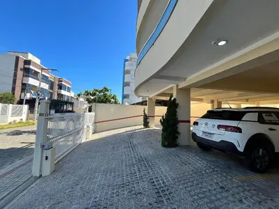 O edifício onde o apartamento está situado