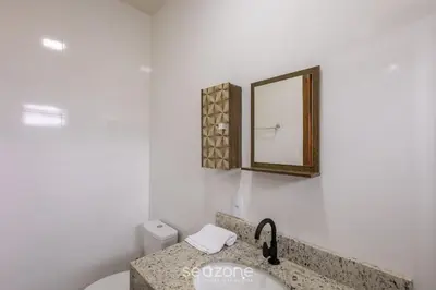 Uma casa de banho em RHE's - Casas em condomínio 2 min da praia em Bombinhas