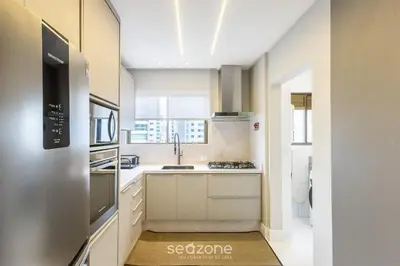 A cozinha ou kitchenette de Apto 3Q c Vista Mar Churrasq. Garagem - BC VLD1002