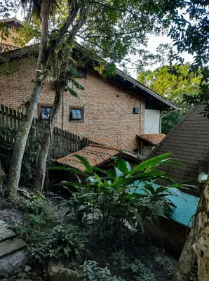 O edifício onde o apartamento está situado
