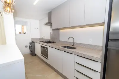 A planta de Terrazzo 503B - Apto 2 quartos em condomínio de luxo à 300 metros da Praia de Bombas