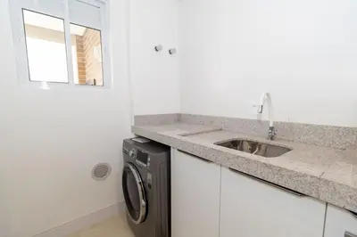 A planta de Terrazzo 503B - Apto 2 quartos em condomínio de luxo à 300 metros da Praia de Bombas