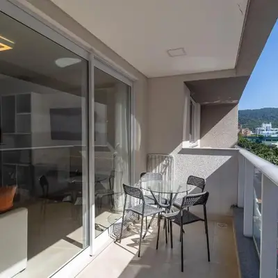 Terrazzo 503B - Apto 2 quartos em condomínio de luxo à 300 metros da Praia de Bombas