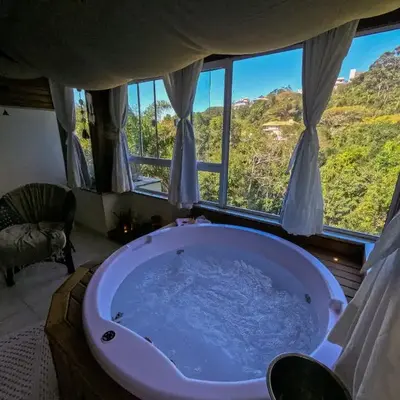 Bombinhas Guest House