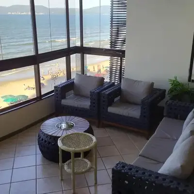 Cobertura - Frente para o mar