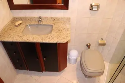 Uma casa de banho em Apartamento de frente para o mar