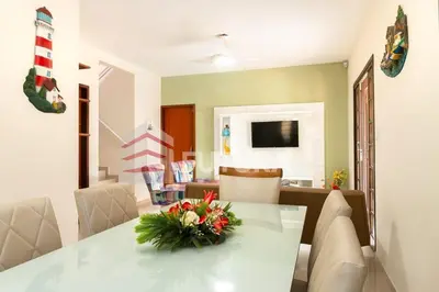 Uma televisão e/ou sistema de entretenimento em LINDA CASA COM PISCINA PARA ALUGUEL DE TEMPORADA EM BOMBAS