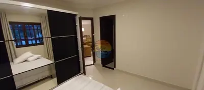 Uma cama ou camas num quarto em Casa no centro da praia de Mariscal perto do mercado e comércio em geral