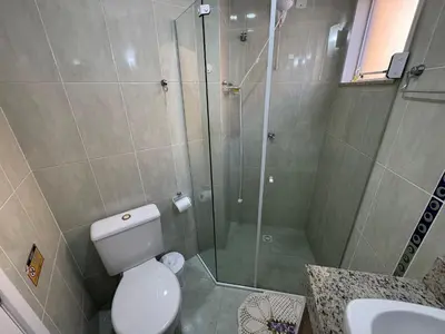 Uma casa de banho em Salema 202 - apartamento 02 dormitórios