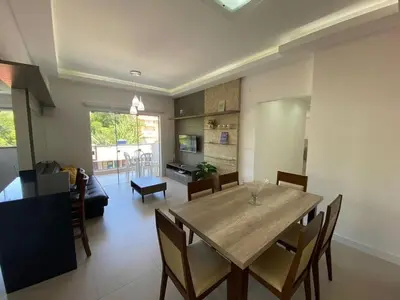 A cozinha ou kitchenette de A40 - Águas Azuis Apartamento de duas suítes