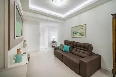 Uma área de estar em A05 - 101 bl 02 - Águas Azuis - Apartamento na Avenida de Bombinhas