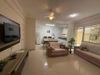Uma televisão e/ou sistema de entretenimento em A71 - Terraza
