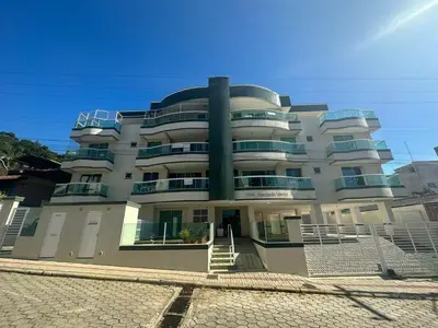 O edifício onde o apartamento está situado