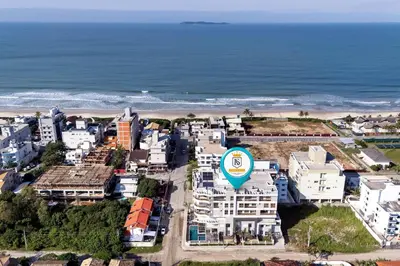 A planta de A102 - Residencial Badejo - Apto 101 - Garden em condomínio com Piscina