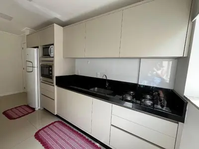 A cozinha ou kitchenette de A91 - Varadero - Apartamento de 02 dormitórios em Bombas.