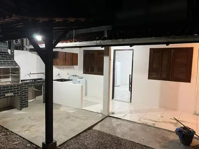 A cozinha ou kitchenette de A86 - Casa 02 dormitórios no centro.