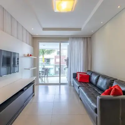Apartamento em Condominio com Piscina e Jacuzzi