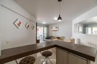 A cozinha ou kitchenette de RFO - Apartamentos a poucos passos da Praia de Bombinhas