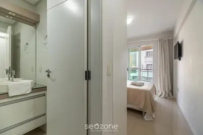 Uma casa de banho em RFO - Apartamentos a poucos passos da Praia de Bombinhas