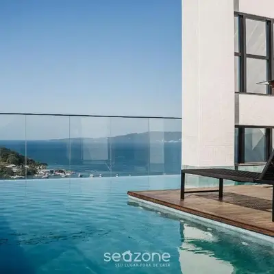 MHFA - Studios em Prédio Luxuoso com Vista Mar