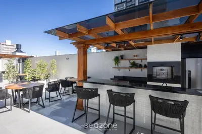 Uma varanda ou terraço em MHFBs - Edifício Moderno c/ piscina vista mar em Itapema