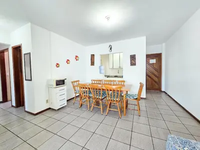 A cozinha ou kitchenette de 103 - Apto com 03 quartos e vista para o mar!