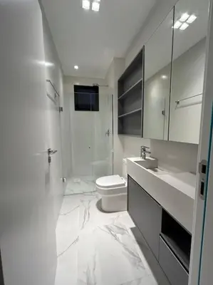 Uma casa de banho em Flat 1609 Infinity Tower