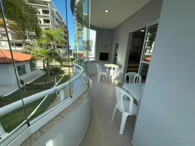 Uma varanda ou terraço em Cód 78 - Belo apartamento à 80m do mar