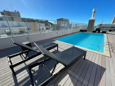 A piscina em ou perto de Cód 95 - Apartamento amplo e decorado