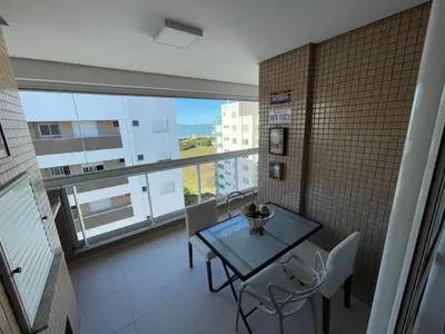 Uma varanda ou terraço em Cód 95 - Apartamento amplo e decorado