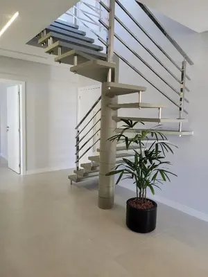 A planta de Cobertura duplex alto padrão 200m da praia