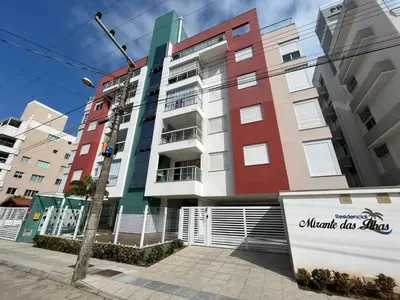 O edifício onde o apartamento está situado