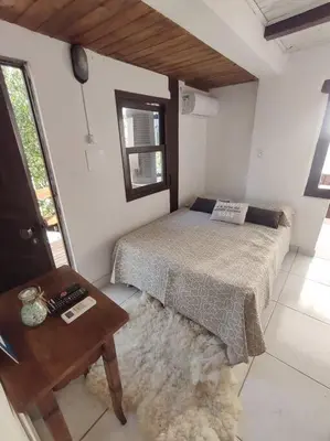 Uma cama ou camas num quarto em Apart 4 Costa E