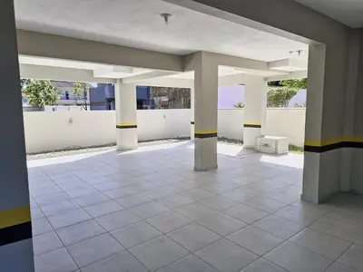 A planta de Apartamento Charmoso em Mariscal 250 metros do Mar
