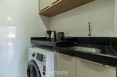 A cozinha ou kitchenette de Apt 2Q Moderno 80m da Praia de Mariscal IML0107