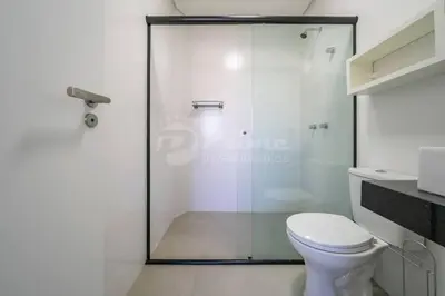 Uma casa de banho em Apartamento com 2 quartos Bombinhas