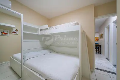 Uma cama ou camas num quarto em Lindo Apartamento a 150m da Praia- Residencial Ilhas do Caribe