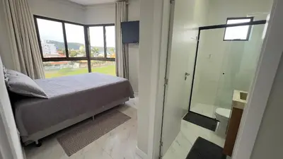 A planta de 017 - Lindo apartamento na praia de Bombas