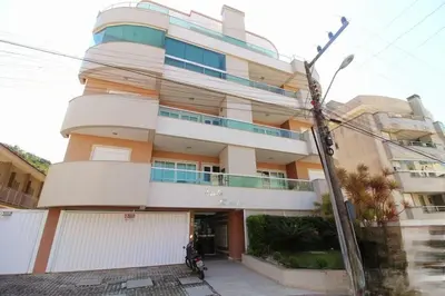 O edifício onde o apartamento está situado