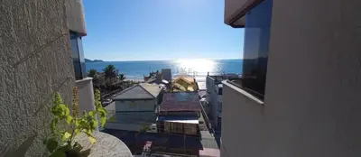 A planta de Apartamento Alto Padrão Com Vista ao Mar na Avenida Principal da Praia ao Lado de Comércio em Geral