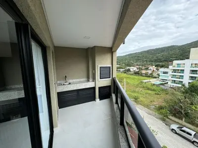 A planta de 002D - Lindo apartamento na praia de Bombas